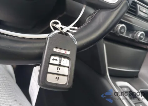 2021 Honda Accord Sport 2.0T z USA, uszkodzony, nr VIN 1HGCV2F31MA016978